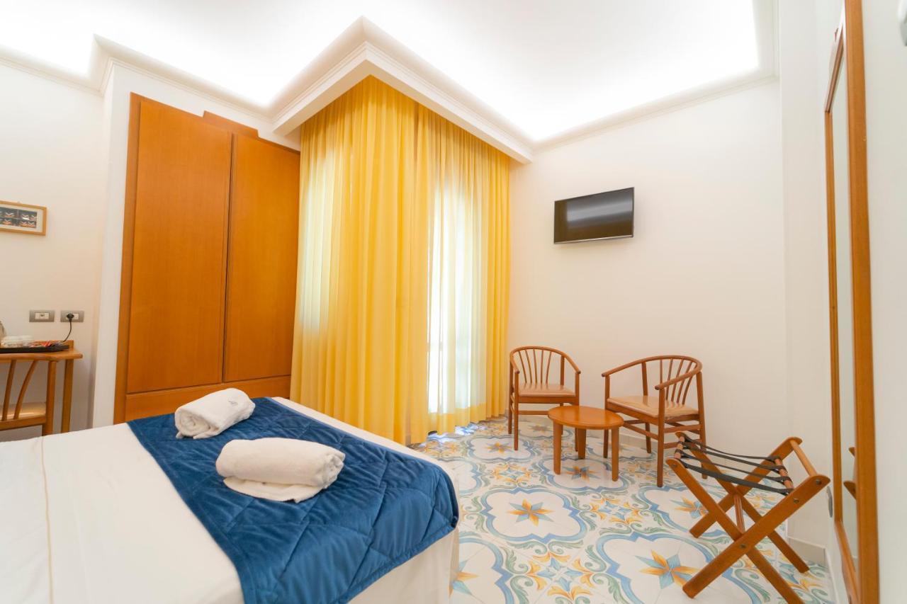 Hotel San Pietro Maiori Dış mekan fotoğraf