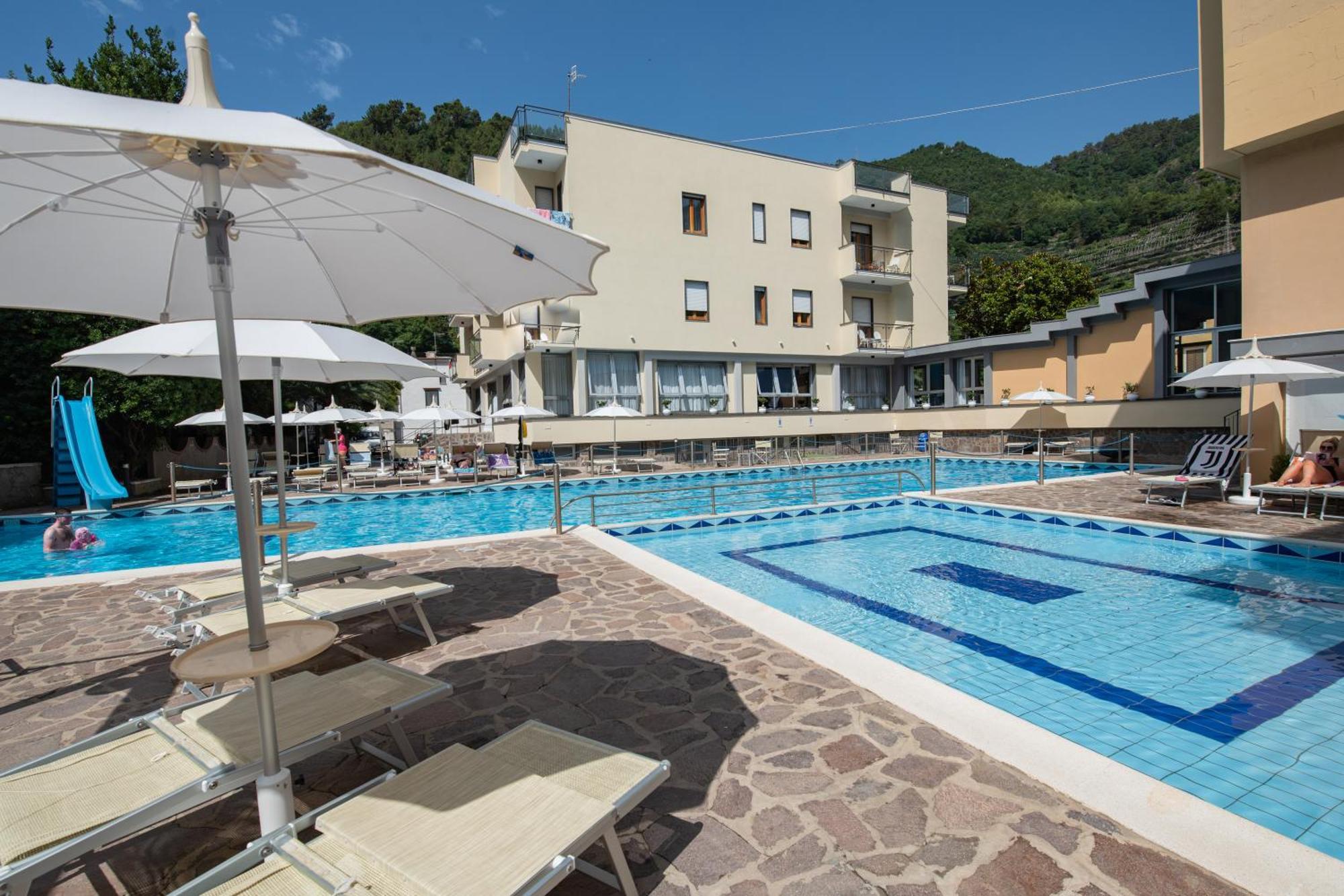 Hotel San Pietro Maiori Dış mekan fotoğraf