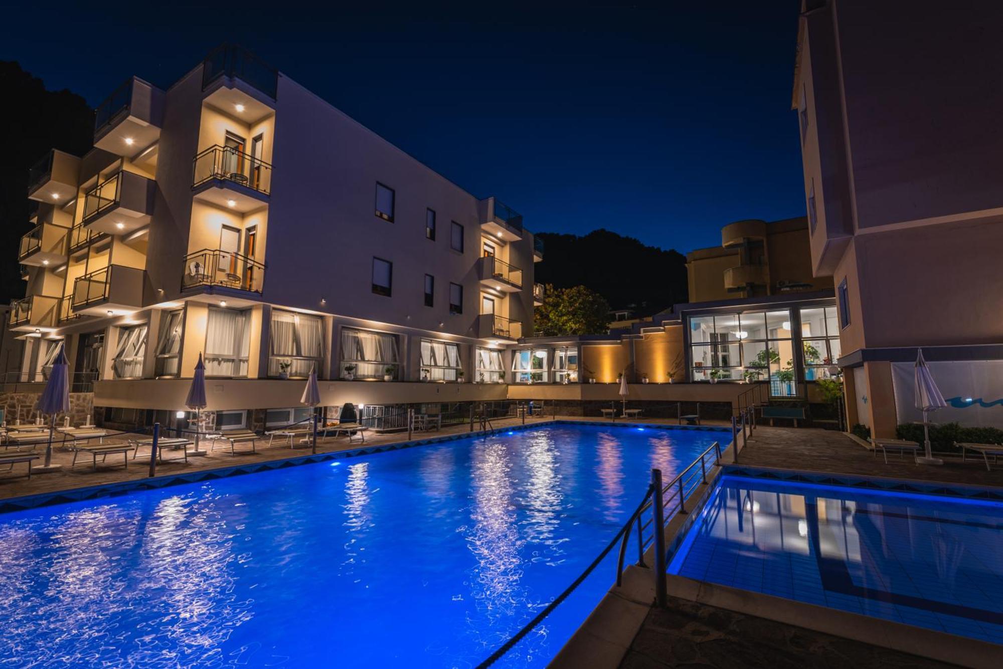 Hotel San Pietro Maiori Dış mekan fotoğraf