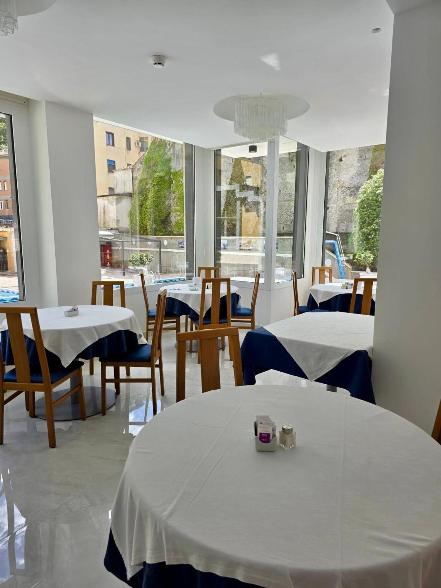 Hotel San Pietro Maiori Dış mekan fotoğraf