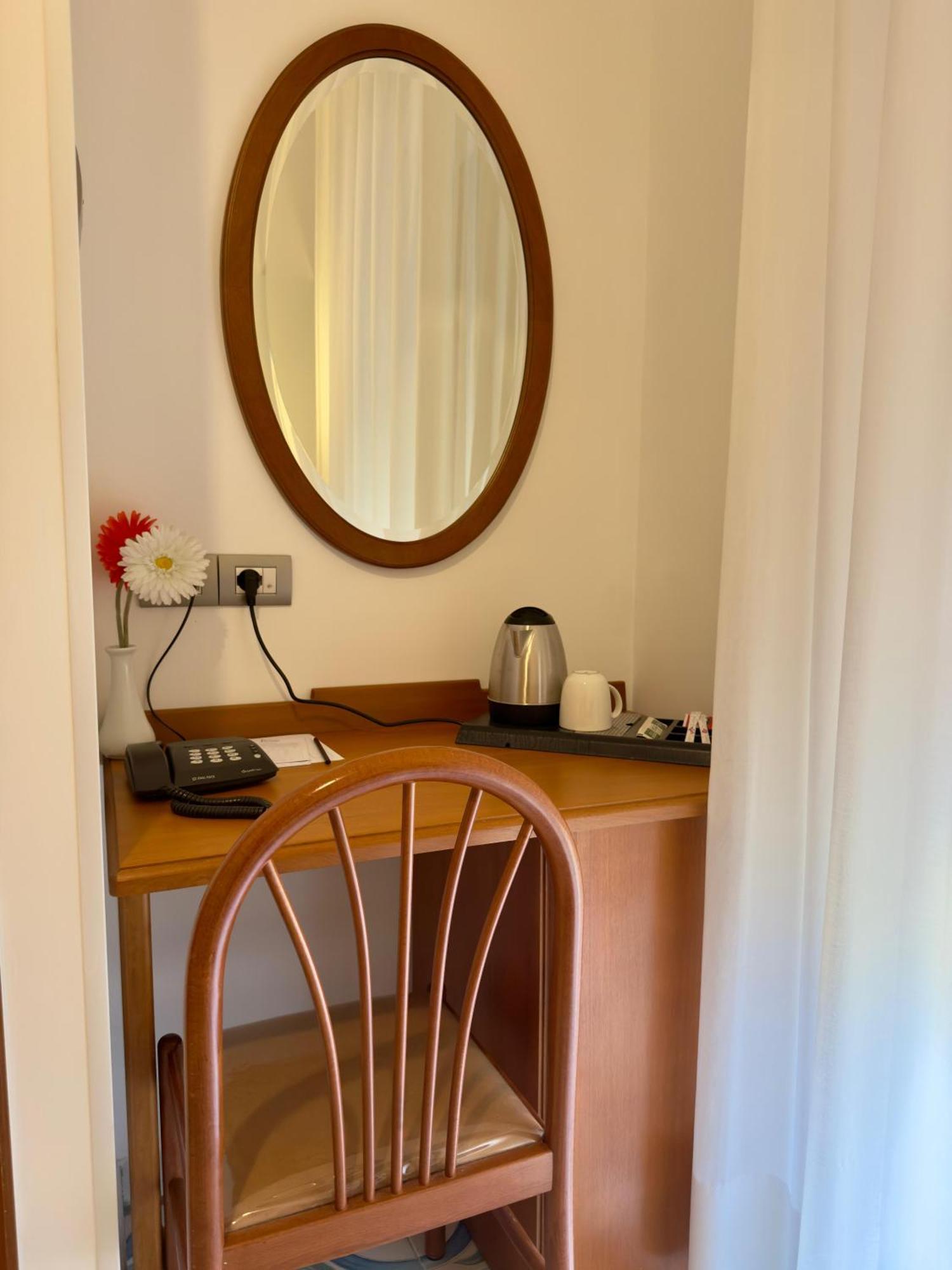 Hotel San Pietro Maiori Dış mekan fotoğraf